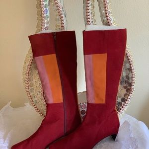 Beautiful Multi-color boots 👢